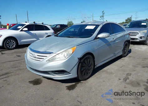 2014 Hyundai Sonata Gls z USA, uszkodzony, nr VIN 5NPEB4AC6EH938515